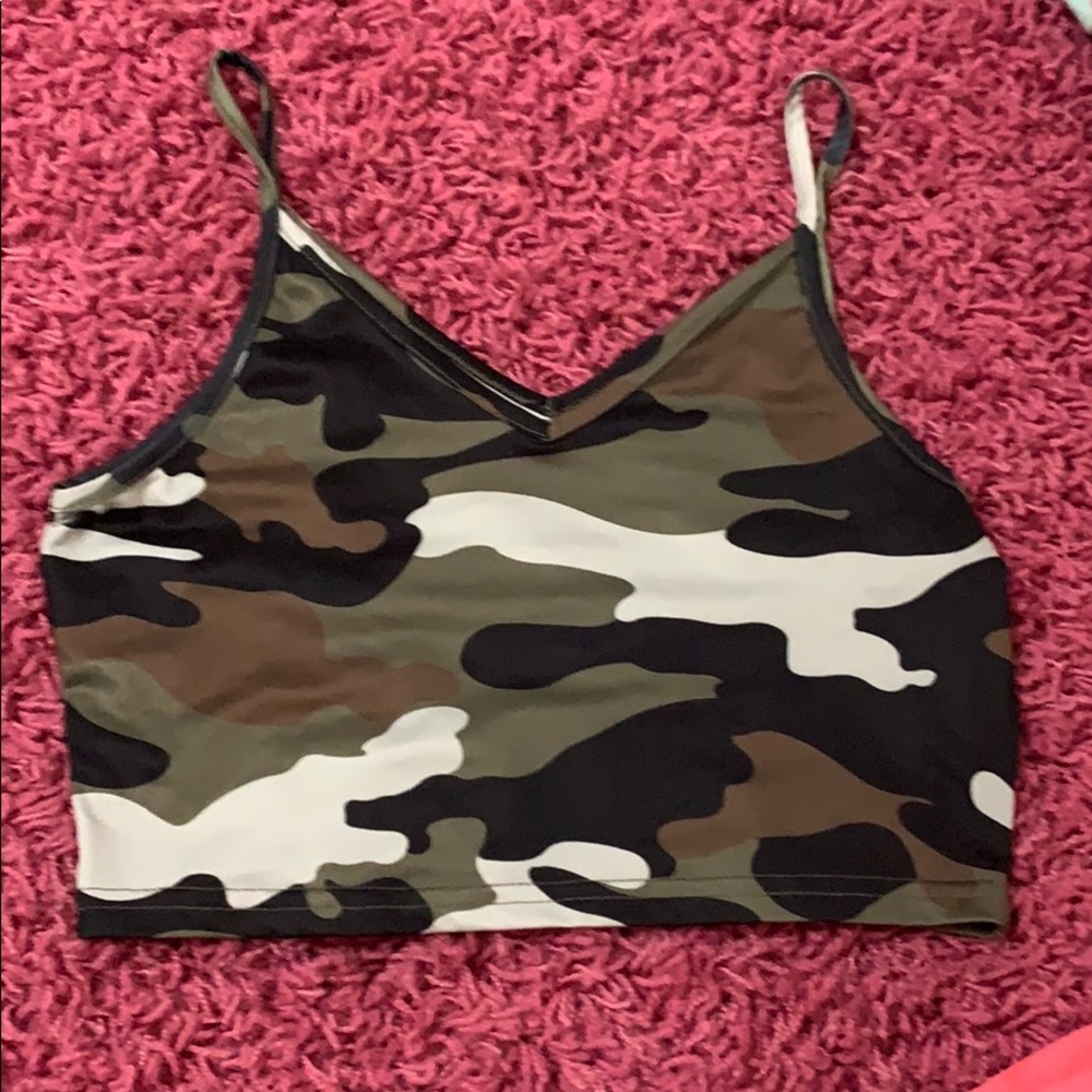army cropped top